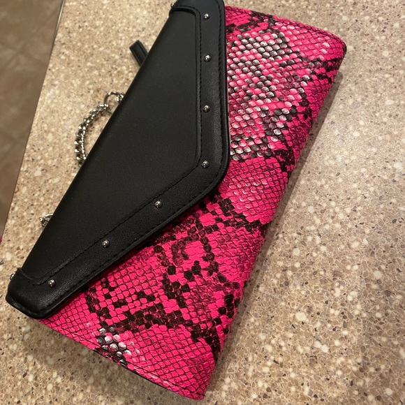 Wallet - Picture 6 of 7